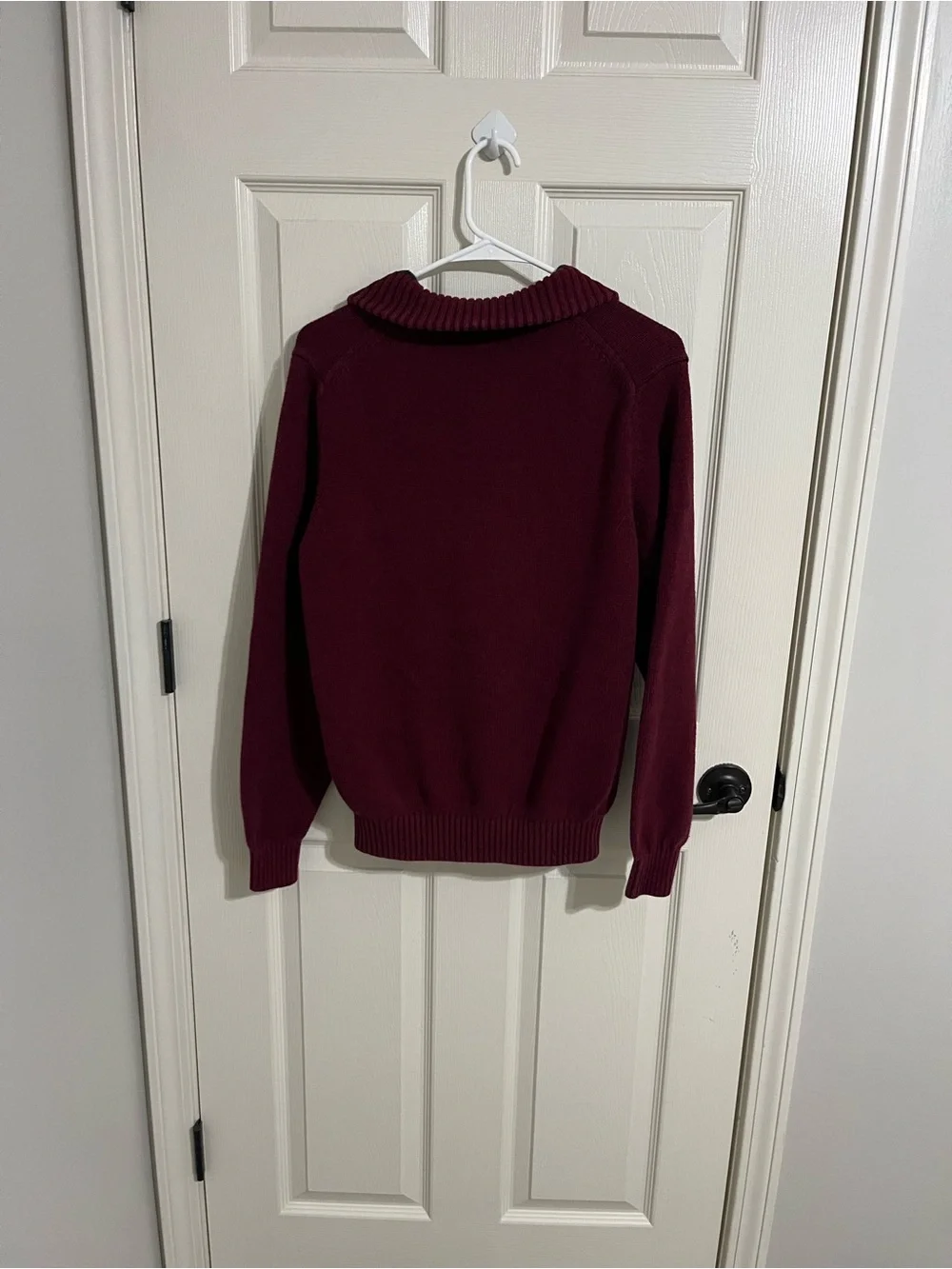 Izod knit sweater